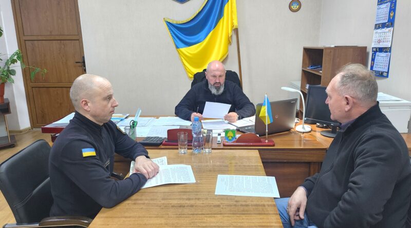 Зміцнення цивільного захисту: Роздільнянська РВА та ДСНС координують забезпечення рятувальних груп Зміцнення цивільного захисту: Роздільнянська РВА та ДСНС координують забезпечення рятувальних груп