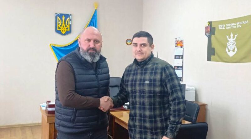 Підтримка війська: відбулась робоча зустріч із командиром 122-ї окремої бригади територіальної оборони