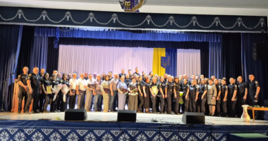 В Роздільнянському районі привітали працівників поліції з професійним святом В Роздільнянському районі привітали працівників поліції з професійним святом