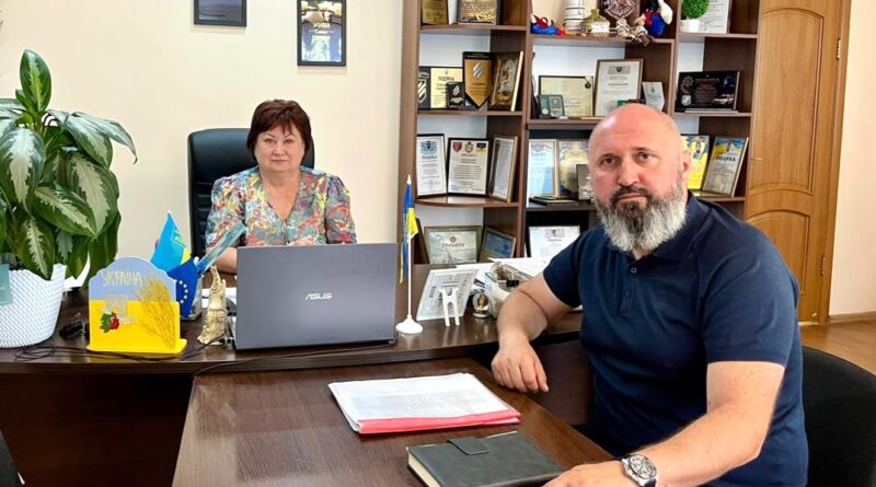 Робоча нарада щодо підготовки Степанівської громади до нового навчального року та опалювального сезону Робоча нарада щодо підготовки Степанівської громади до нового навчального року та опалювального сезону