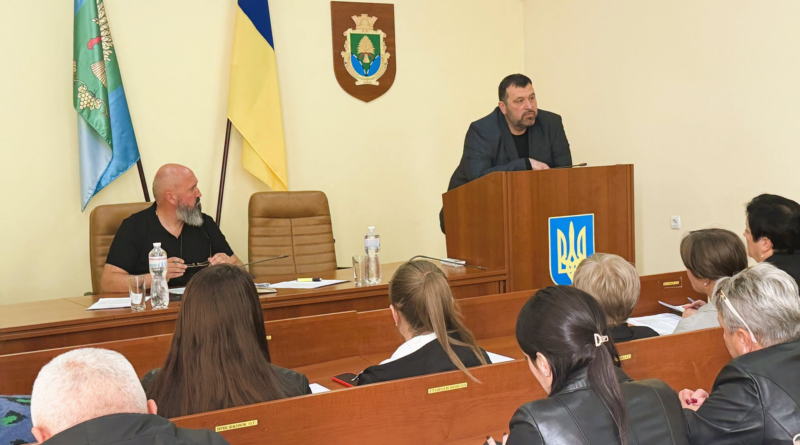 Відбулася нарада з питань протидії домашньому насильству та захисту прав дітей Відбулася нарада з питань протидії домашньому насильству та захисту прав дітей